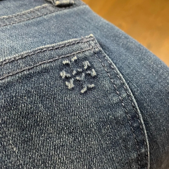 Tory Burch Mid-Rise Flare-Leg Glory Blue Stretch Denim Jeans size 26 - Picture 10 of 12